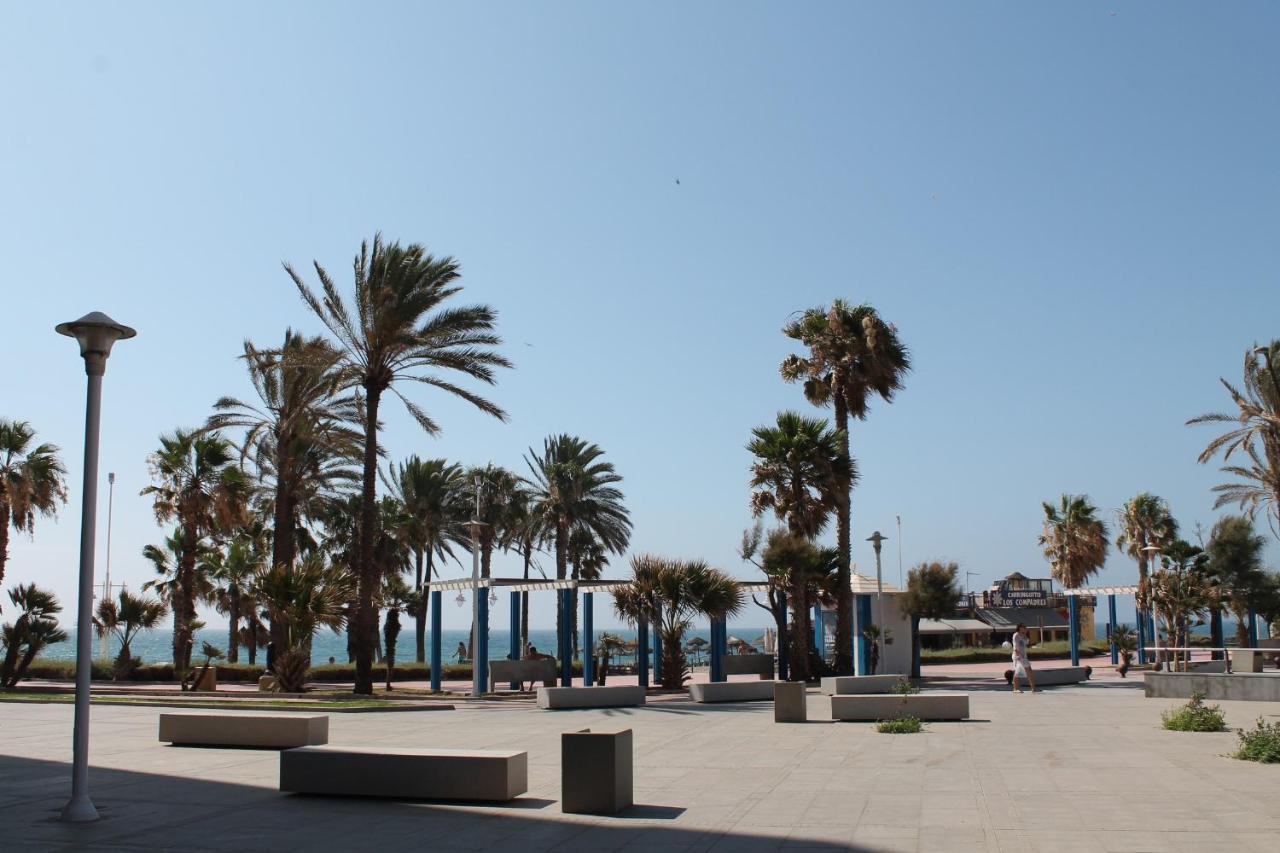 Junto Al Mar Daire Málaga Dış mekan fotoğraf